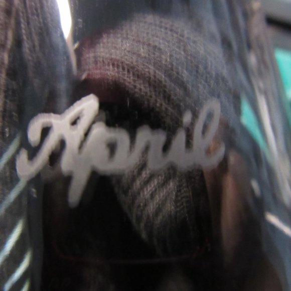 Vintage Westmoreland Glass Co. Etched Month of "April" on front-24% Lead Crystal - Picture 3 of 4